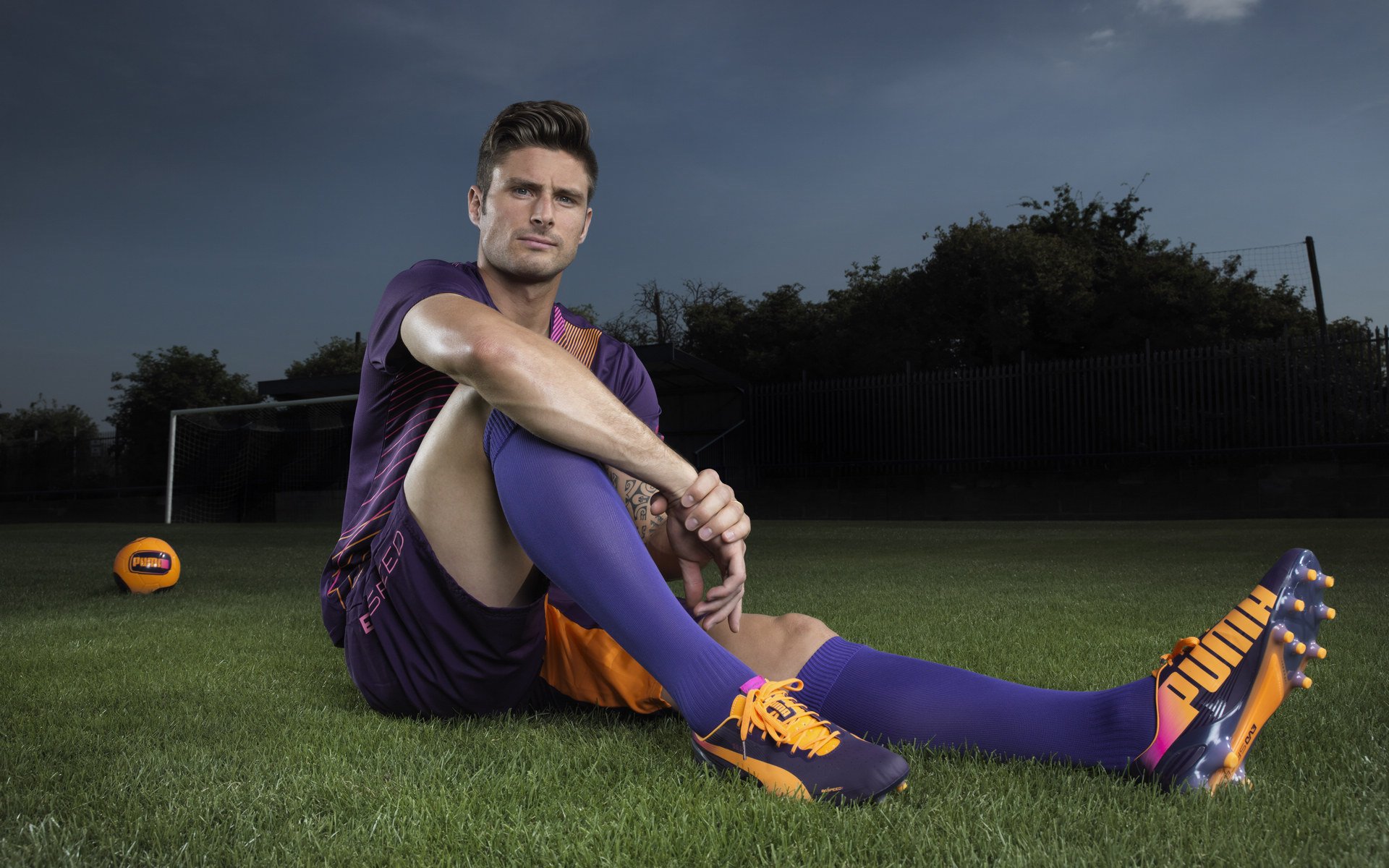 跨界狂想,若日尼奥NBA总决赛接管比赛,墨西哥足球稳稳拿下多特蒙德