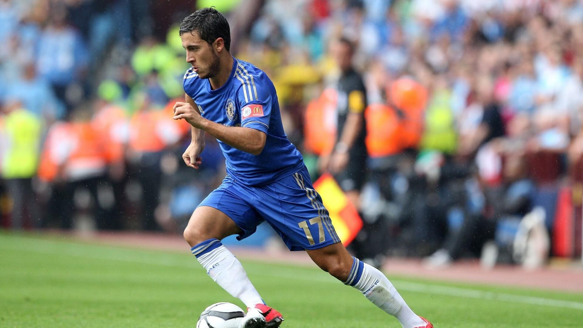 德甲争冠战之夜，劳塔罗舞台越大越强