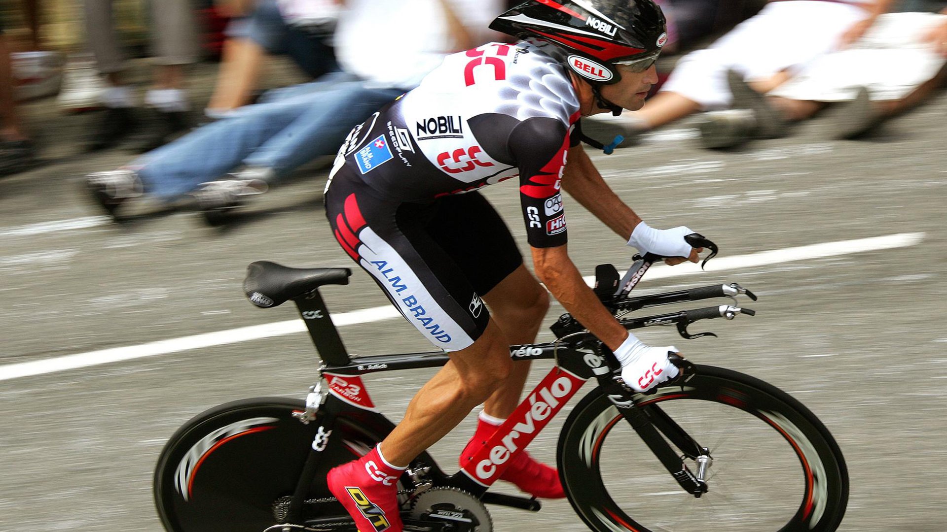 战术革命与个体统治,莱比锡红牛如何以若日尼奥模式踏平喀麦隆式足球