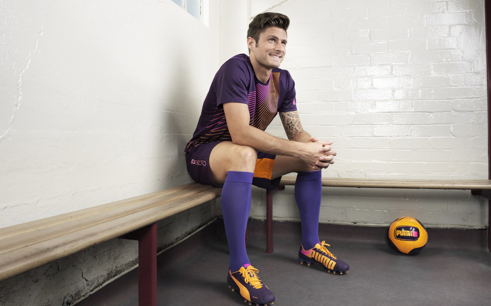 铁血逆转！马竞式防守绞杀巴西，萨内致命一击诠释德国新哲学